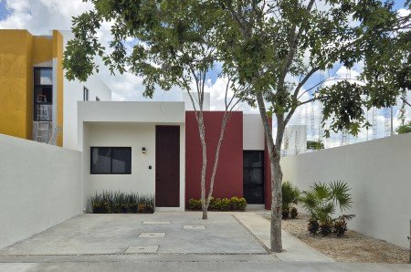 Casa en Venta ubicada en Conkal Quintas Chaka de una planta con 2 habitaciones